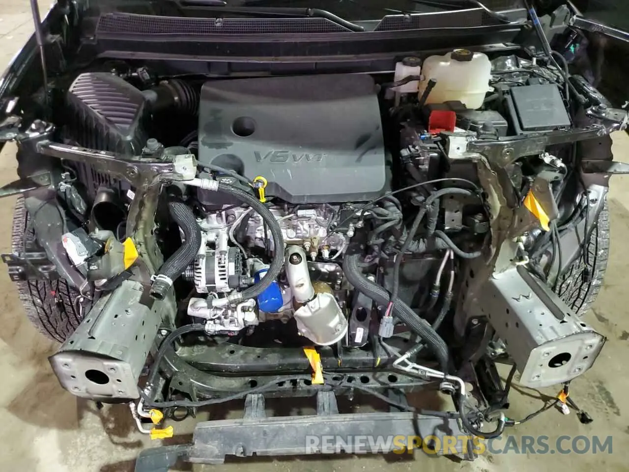 12 Фотография поврежденного автомобиля 1GNEVHKWXPJ323801 CHEVROLET TRAVERSE 2023
