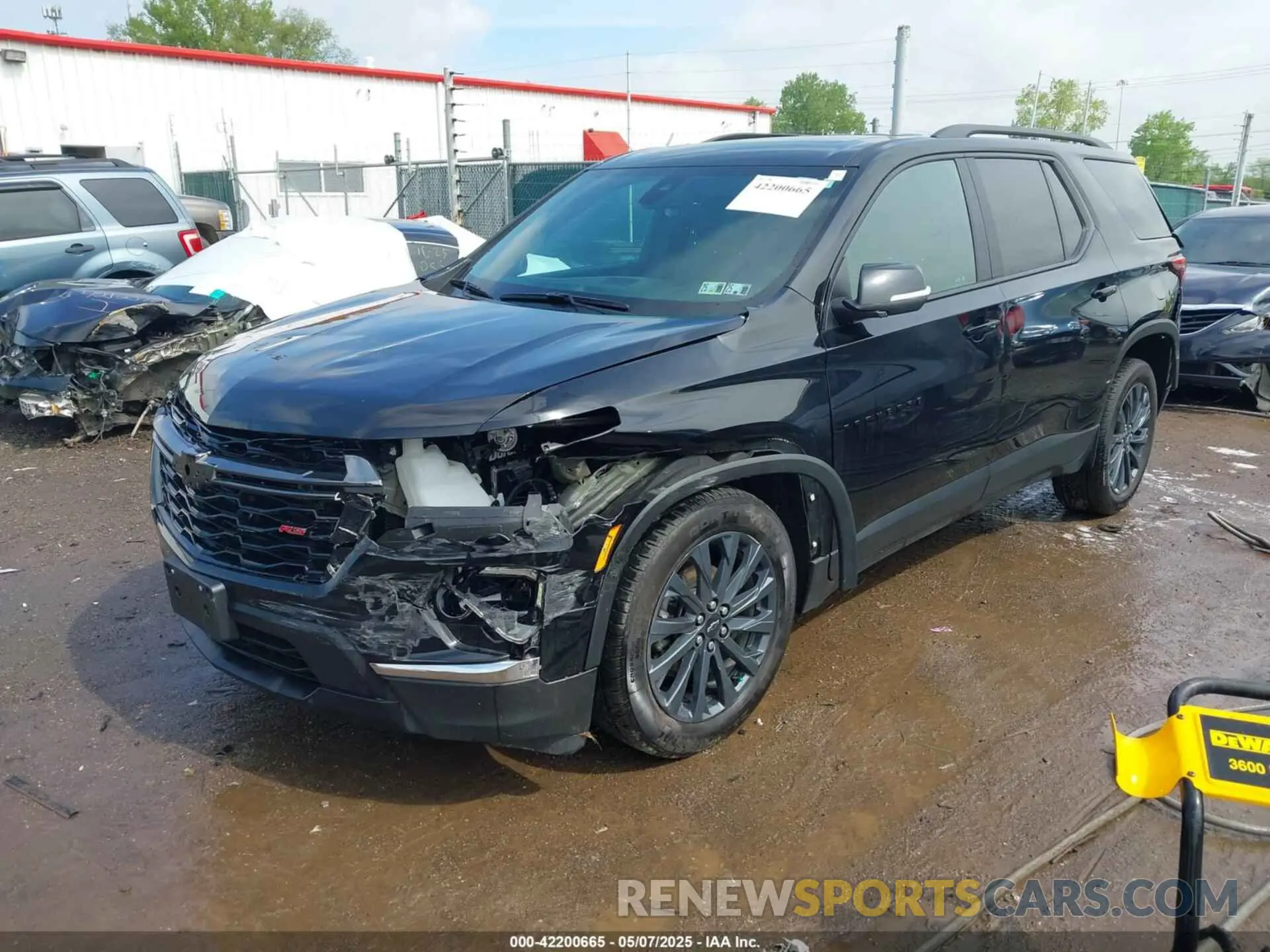2 Photograph of a damaged car 1GNEVJKWXPJ290497 CHEVROLET TRAVERSE 2023