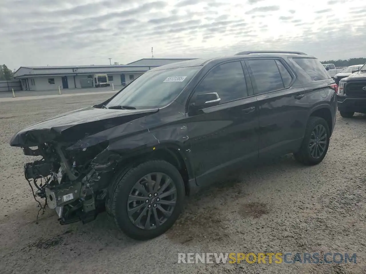 1 Photograph of a damaged car 1GNEVJKWXPJ307864 CHEVROLET TRAVERSE 2023