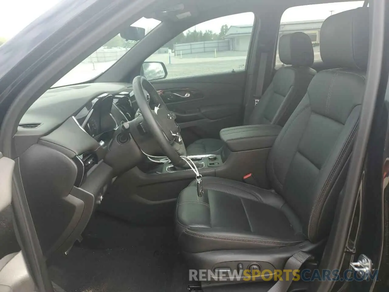 7 Photograph of a damaged car 1GNEVJKWXPJ307864 CHEVROLET TRAVERSE 2023