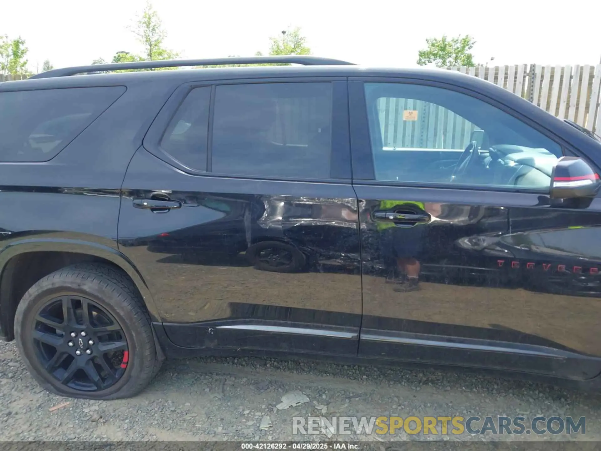 12 Фотография поврежденного автомобиля 1GNEVKKW0PJ237460 CHEVROLET TRAVERSE 2023
