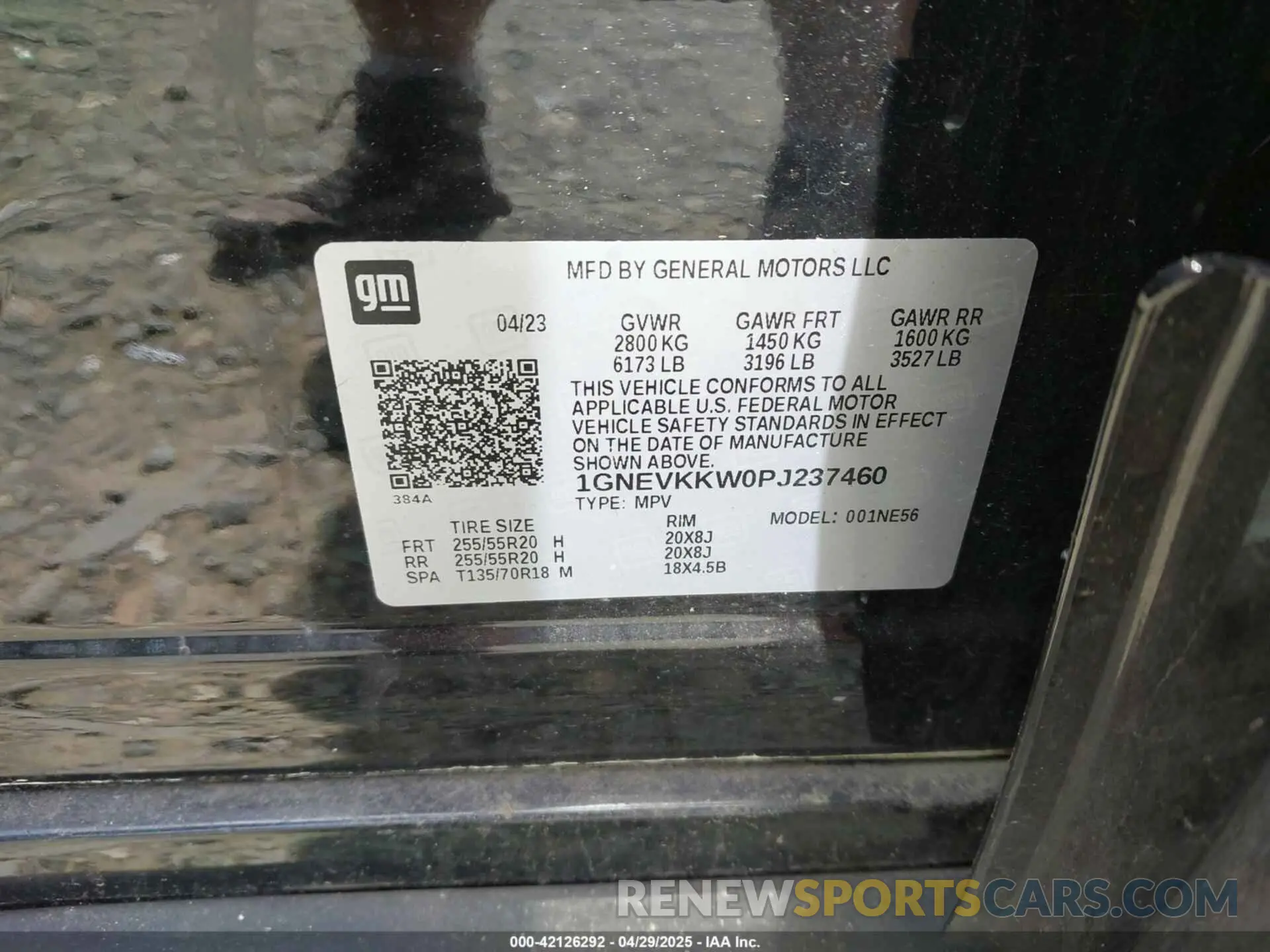 9 Фотография поврежденного автомобиля 1GNEVKKW0PJ237460 CHEVROLET TRAVERSE 2023
