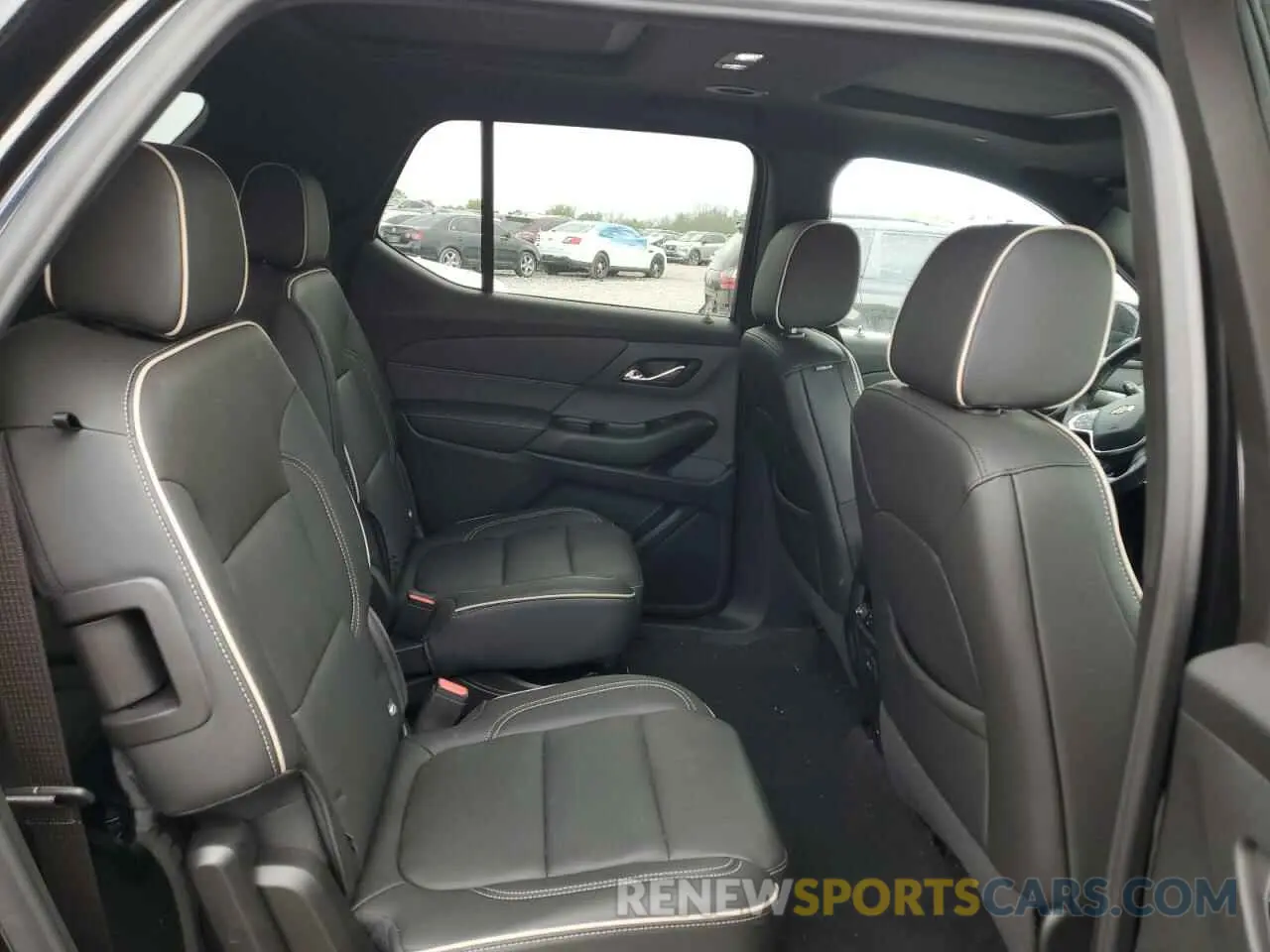 12 Фотография поврежденного автомобиля 1GNEVKKW1PJ255479 CHEVROLET TRAVERSE 2023