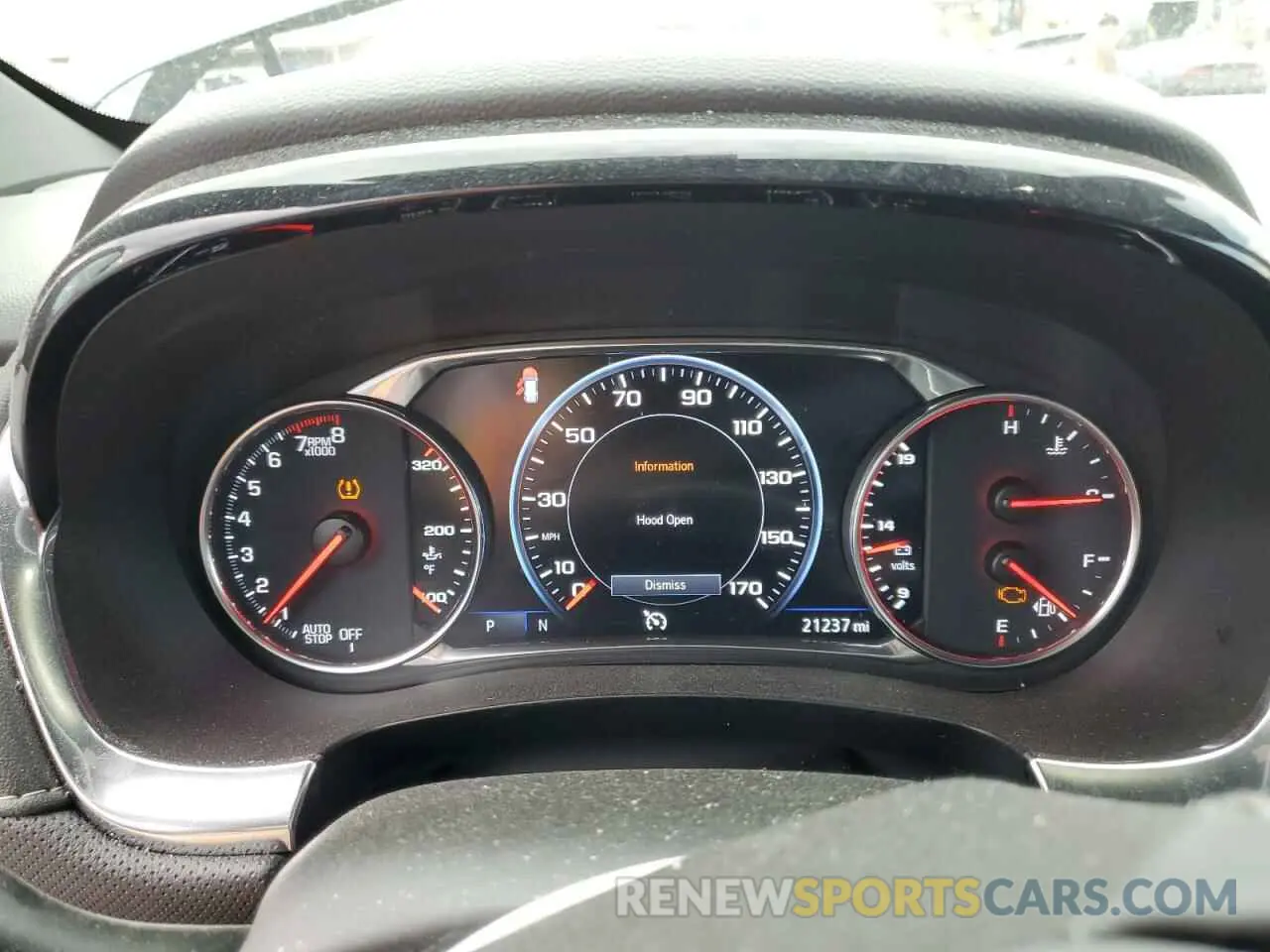 9 Фотография поврежденного автомобиля 1GNEVKKW1PJ255479 CHEVROLET TRAVERSE 2023