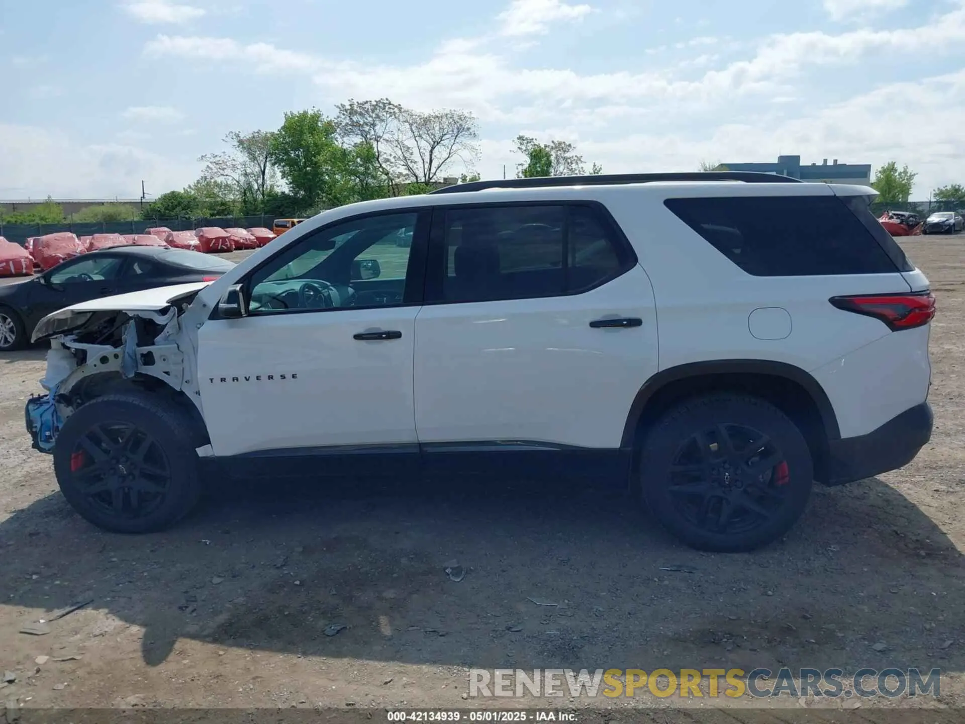 15 Photograph of a damaged car 1GNEVKKW2PJ257838 CHEVROLET TRAVERSE 2023