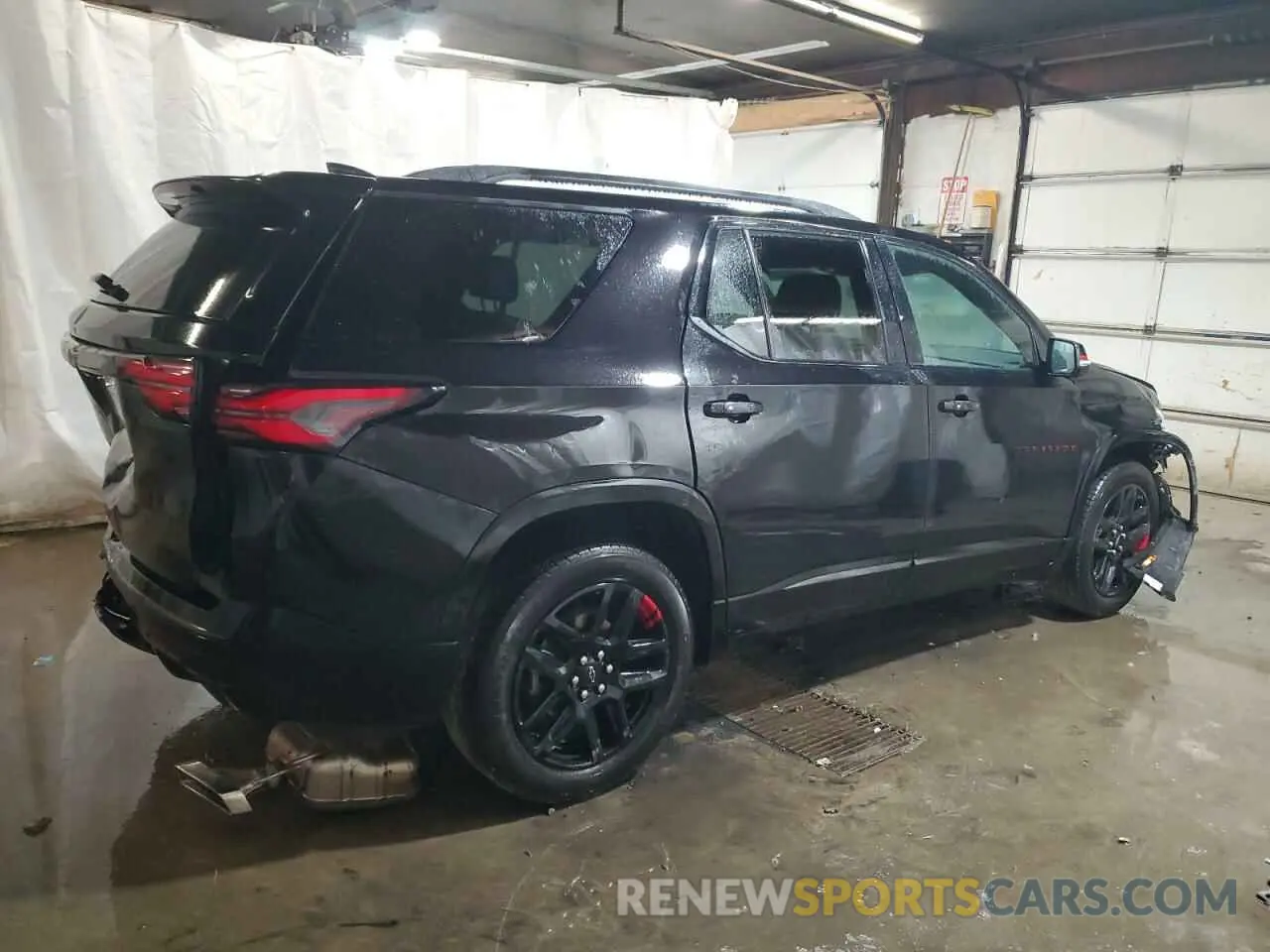 3 Photograph of a damaged car 1GNEVKKW3PJ239767 CHEVROLET TRAVERSE 2023