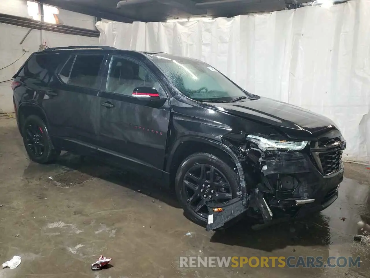 4 Photograph of a damaged car 1GNEVKKW3PJ239767 CHEVROLET TRAVERSE 2023