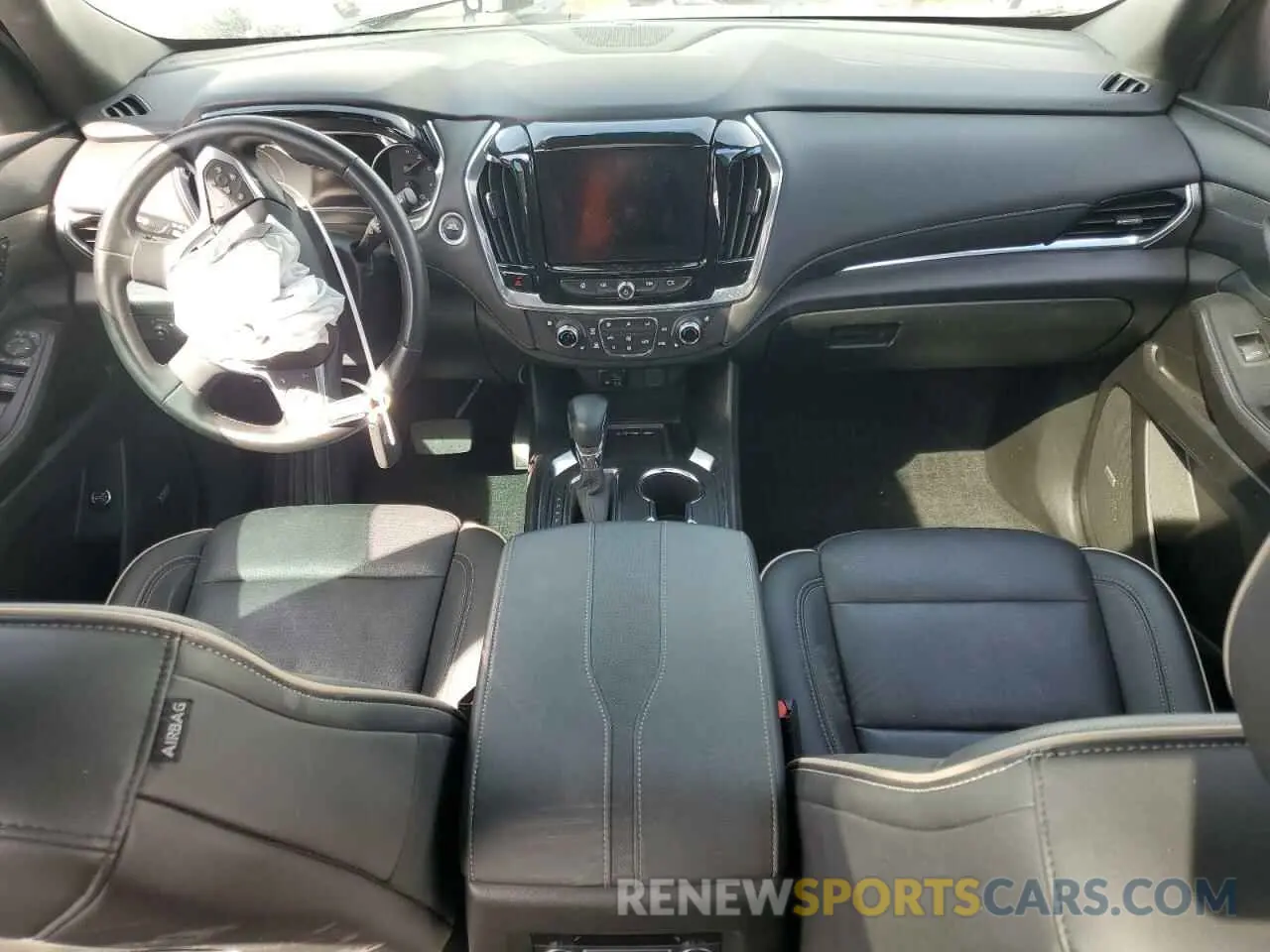8 Фотография поврежденного автомобиля 1GNEVKKW3PJ304729 CHEVROLET TRAVERSE 2023