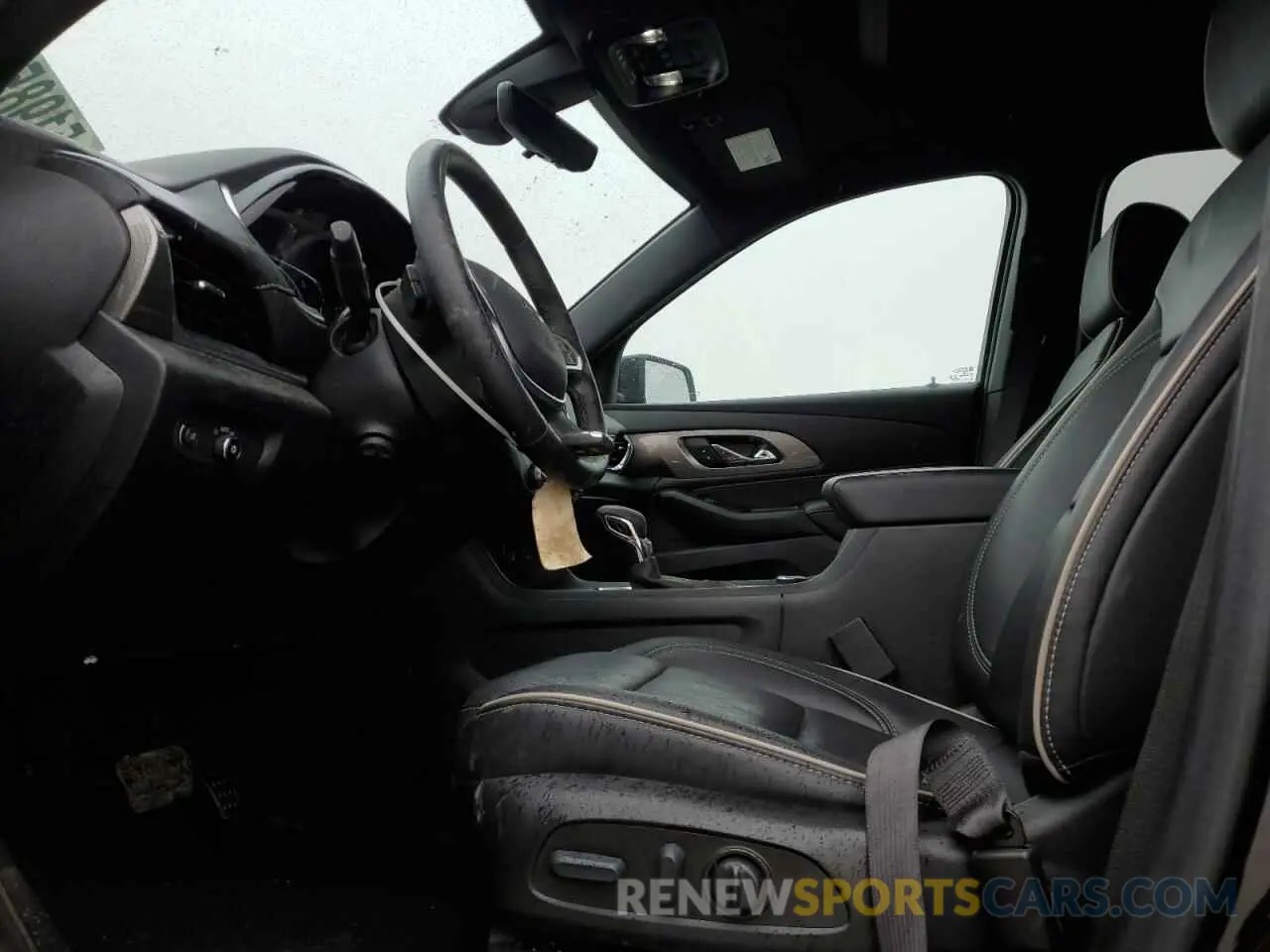 7 Photograph of a damaged car 1GNEVKKW5PJ149648 CHEVROLET TRAVERSE 2023