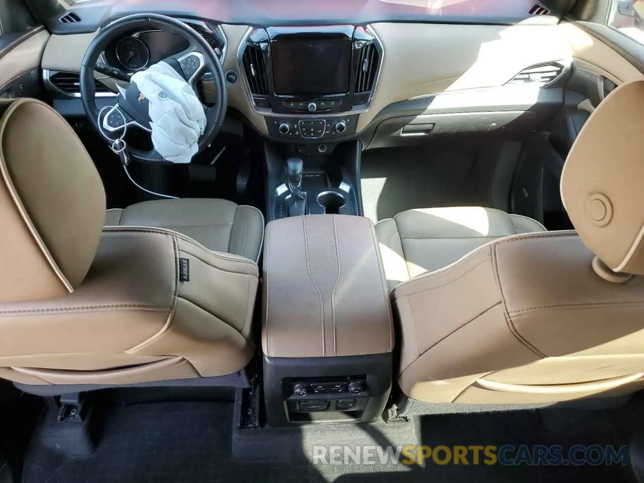 8 Photograph of a damaged car 1GNEVKKWXPJ136622 CHEVROLET TRAVERSE 2023