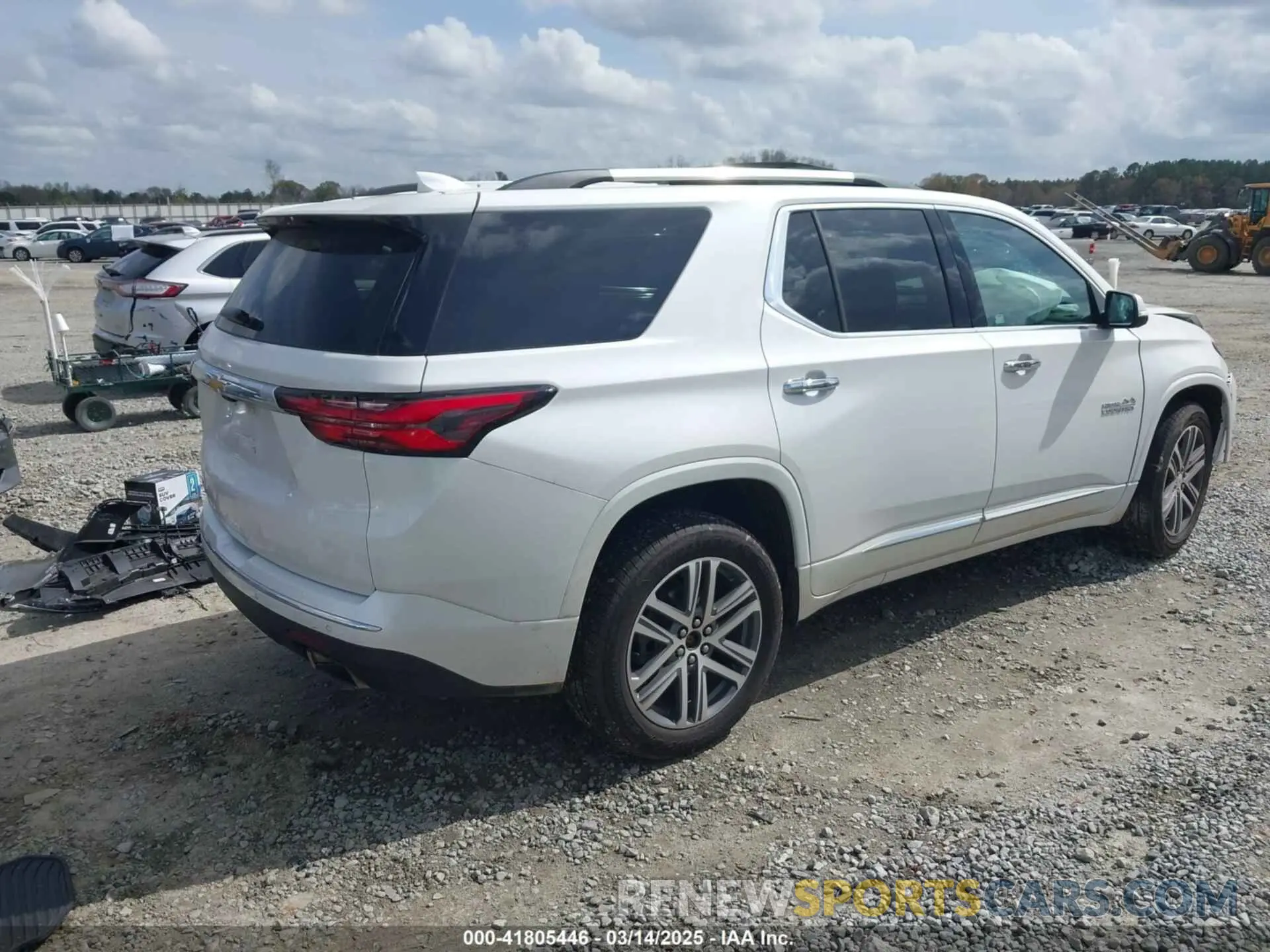 4 Фотография поврежденного автомобиля 1GNEVNKW7PJ108505 CHEVROLET TRAVERSE 2023