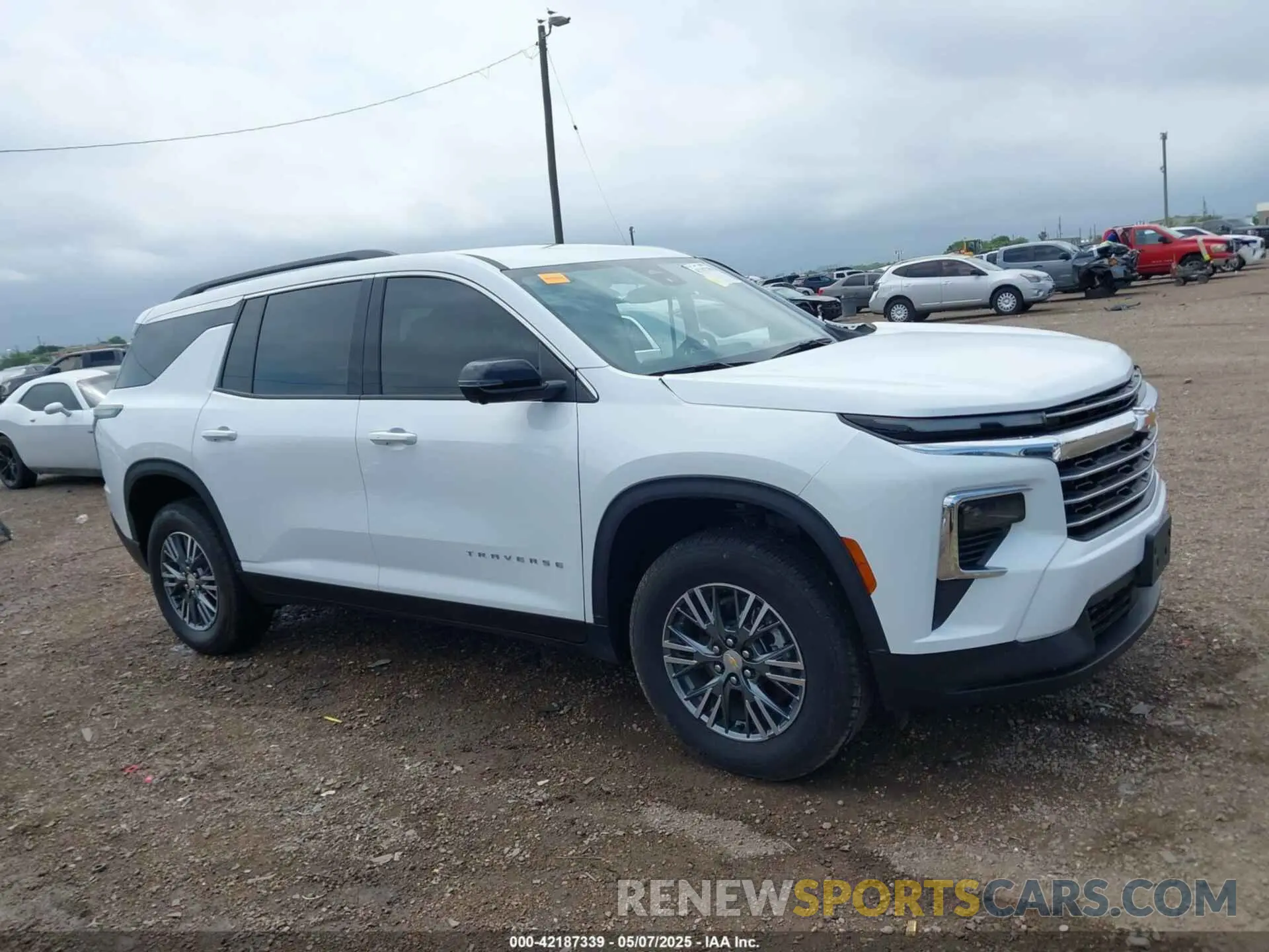 13 Photograph of a damaged car 1GNERGKS7RJ215585 CHEVROLET TRAVERSE 2024
