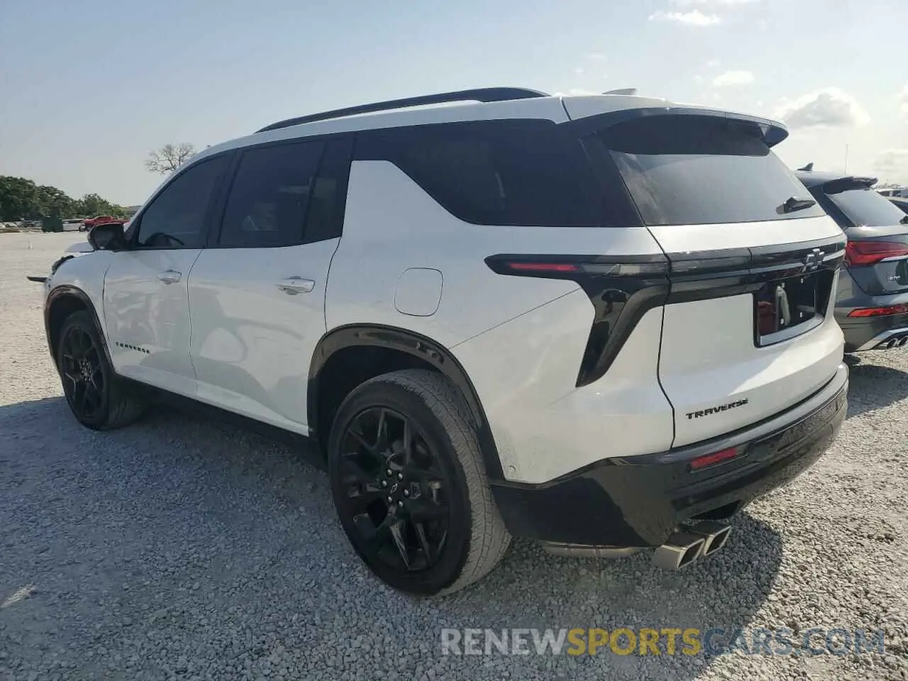 3 Фотография поврежденного автомобиля 1GNERLKS3RJ191357 CHEVROLET TRAVERSE 2024