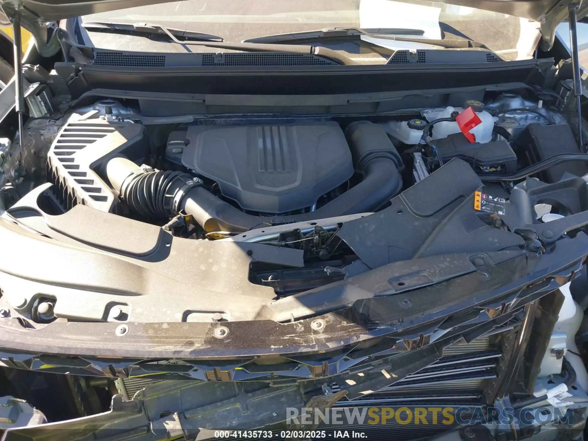 10 Photograph of a damaged car 1GNERLKS7RJ245971 CHEVROLET TRAVERSE 2024