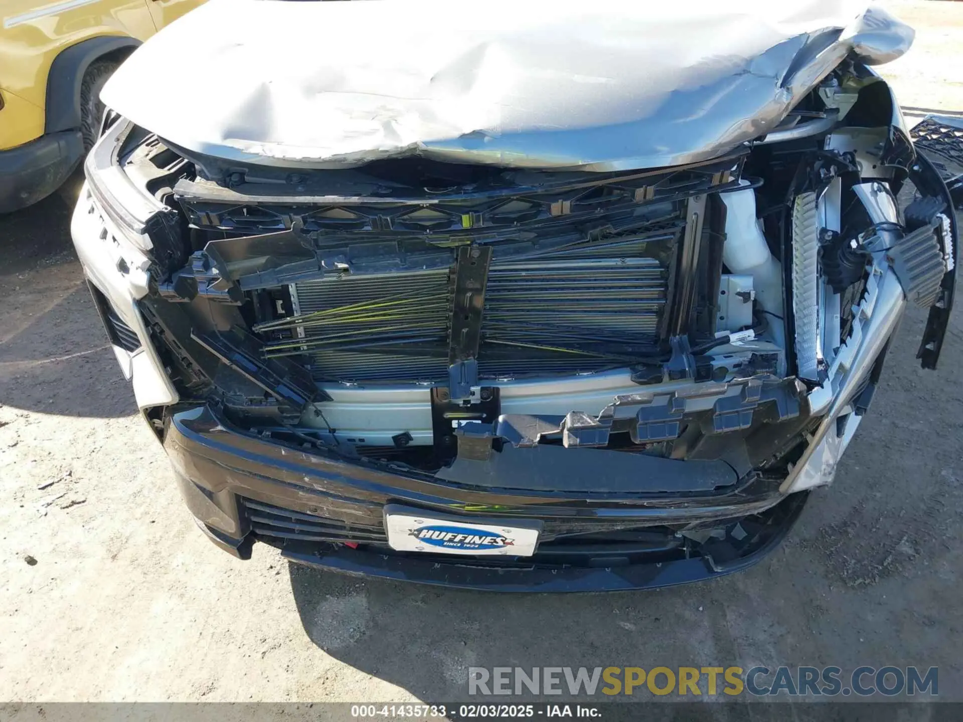 6 Photograph of a damaged car 1GNERLKS7RJ245971 CHEVROLET TRAVERSE 2024