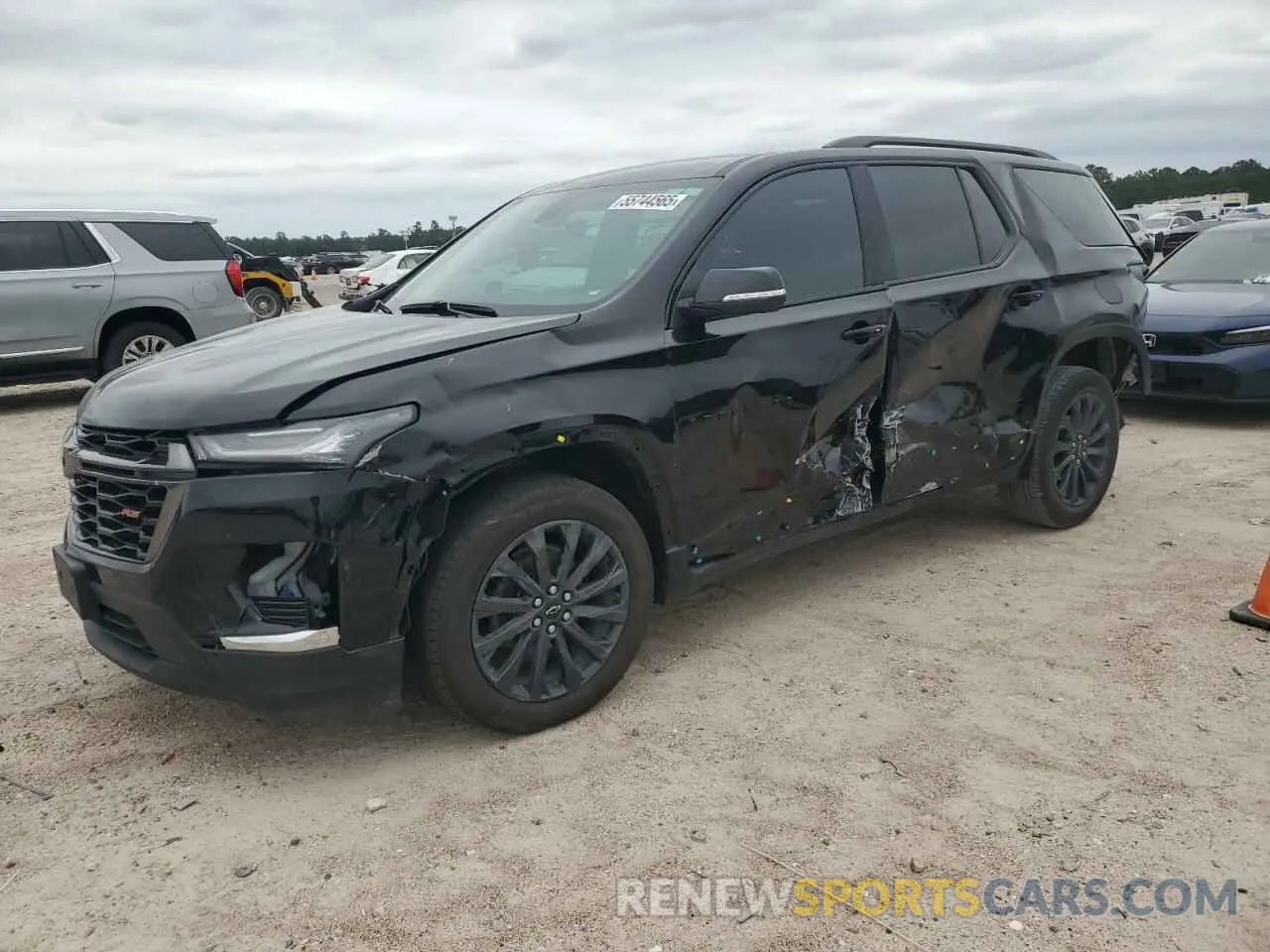 1 Photograph of a damaged car 1GNESYKW8RJ134785 CHEVROLET TRAVERSE 2024