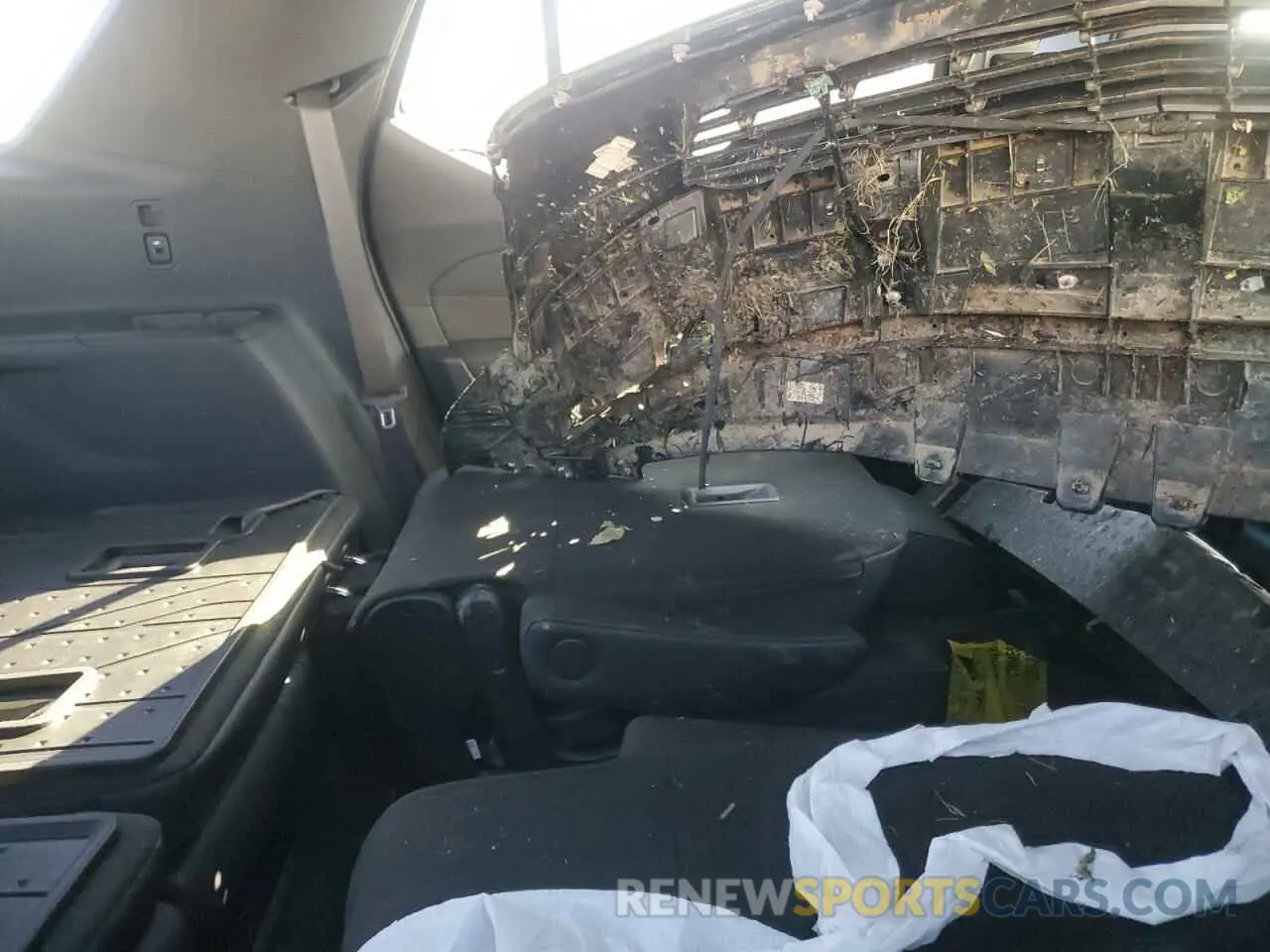 11 Фотография поврежденного автомобиля 1GNETYKW8RJ135383 CHEVROLET TRAVERSE 2024