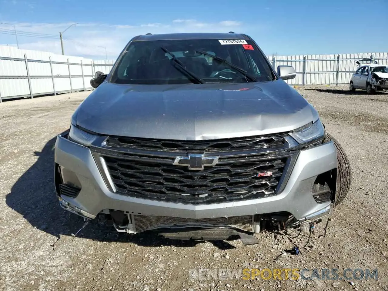 5 Фотография поврежденного автомобиля 1GNETYKW8RJ135383 CHEVROLET TRAVERSE 2024