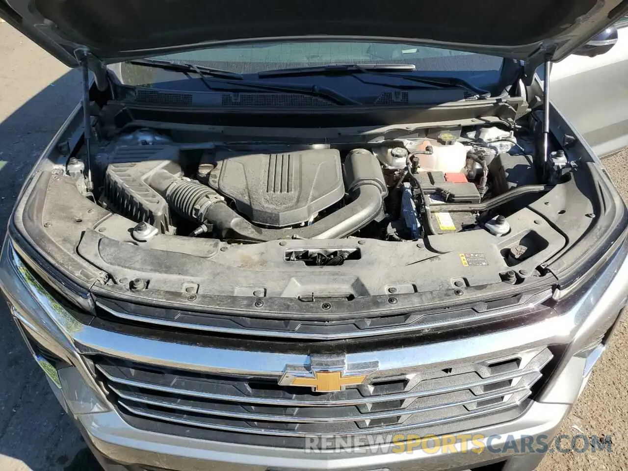 12 Photograph of a damaged car 1GNEVGKS5RJ189421 CHEVROLET TRAVERSE 2024