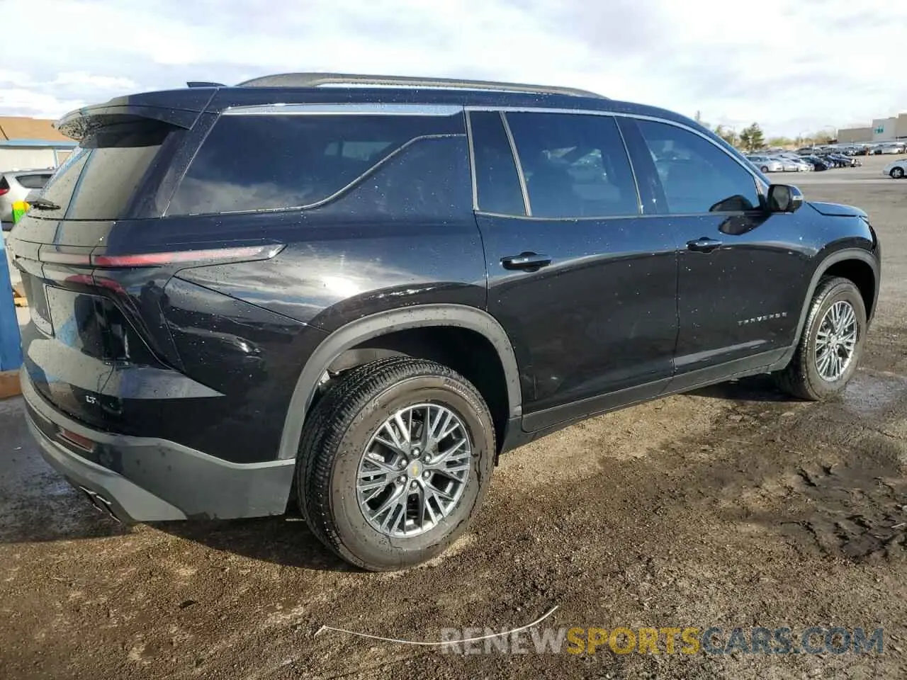 3 Photograph of a damaged car 1GNEVGKS8RJ167137 CHEVROLET TRAVERSE 2024