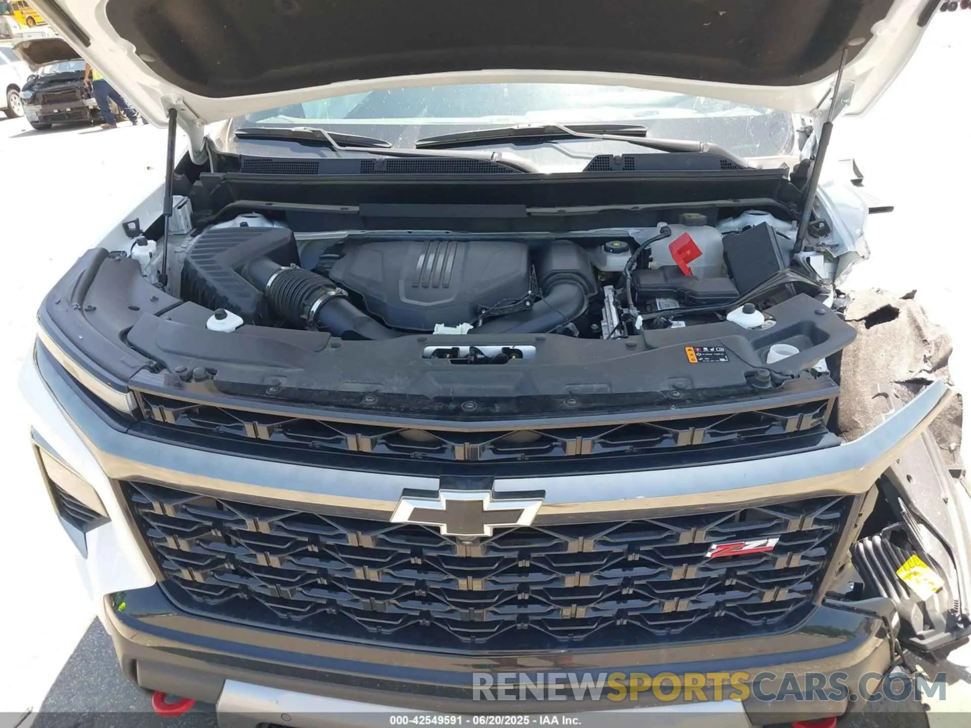 10 Photograph of a damaged car 1GNEVJKS0RJ143833 CHEVROLET TRAVERSE 2024
