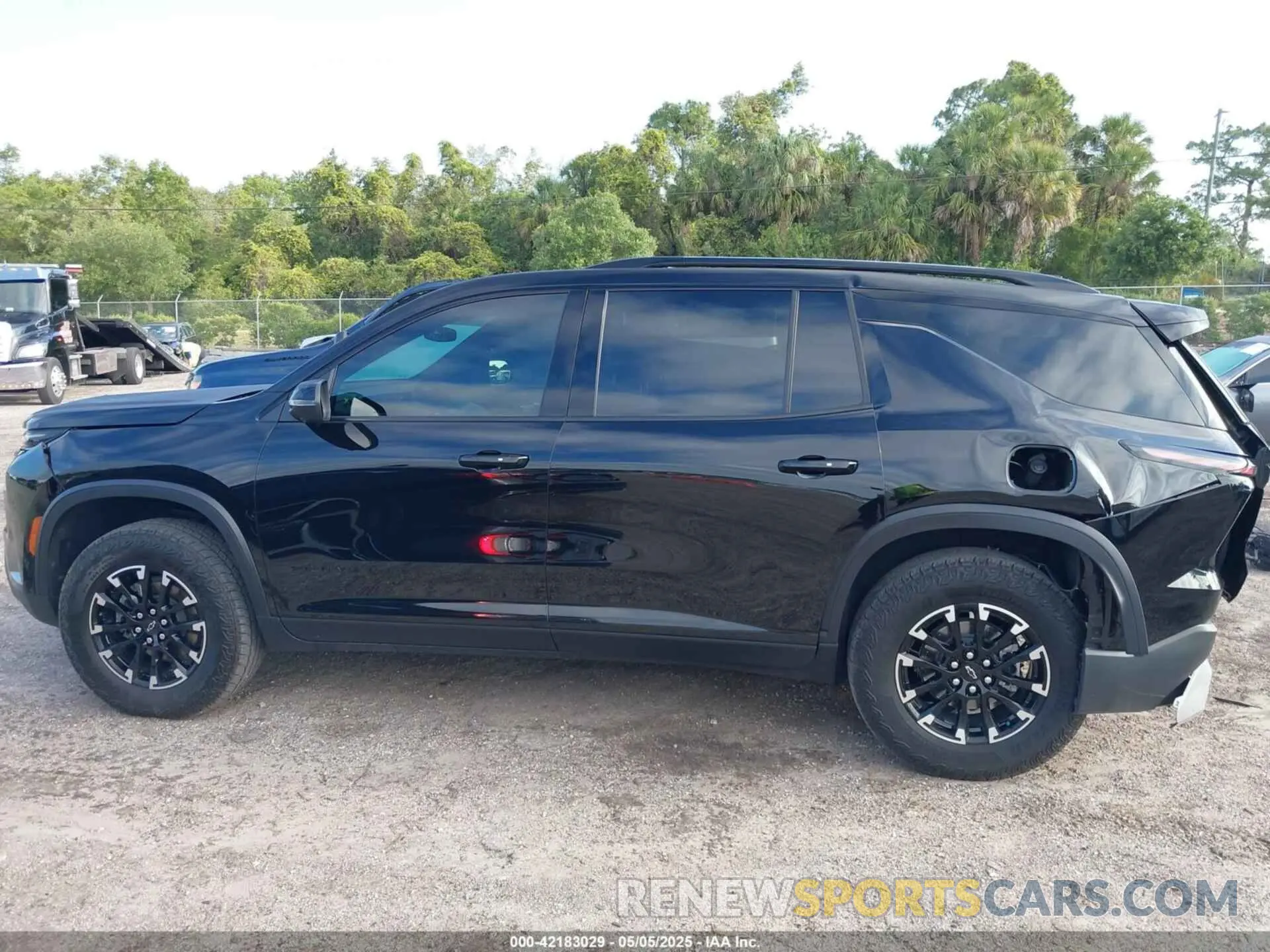14 Фотография поврежденного автомобиля 1GNEVJKS2RJ148970 CHEVROLET TRAVERSE 2024