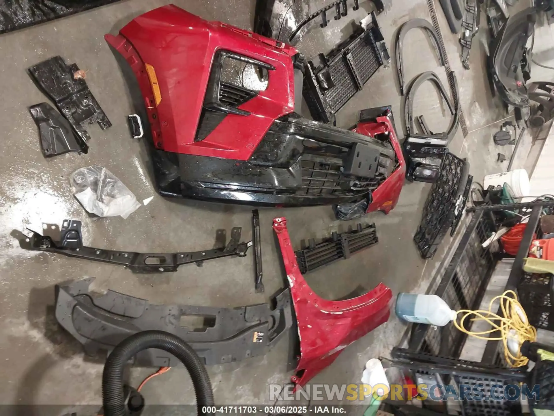 12 Фотография поврежденного автомобиля 1GNEVLKS9RJ233591 CHEVROLET TRAVERSE 2024