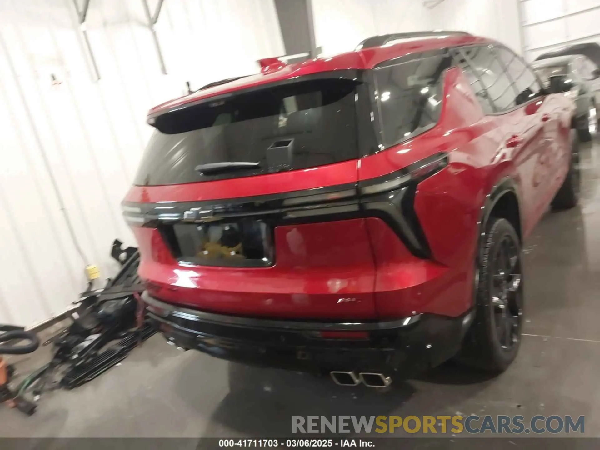 17 Фотография поврежденного автомобиля 1GNEVLKS9RJ233591 CHEVROLET TRAVERSE 2024
