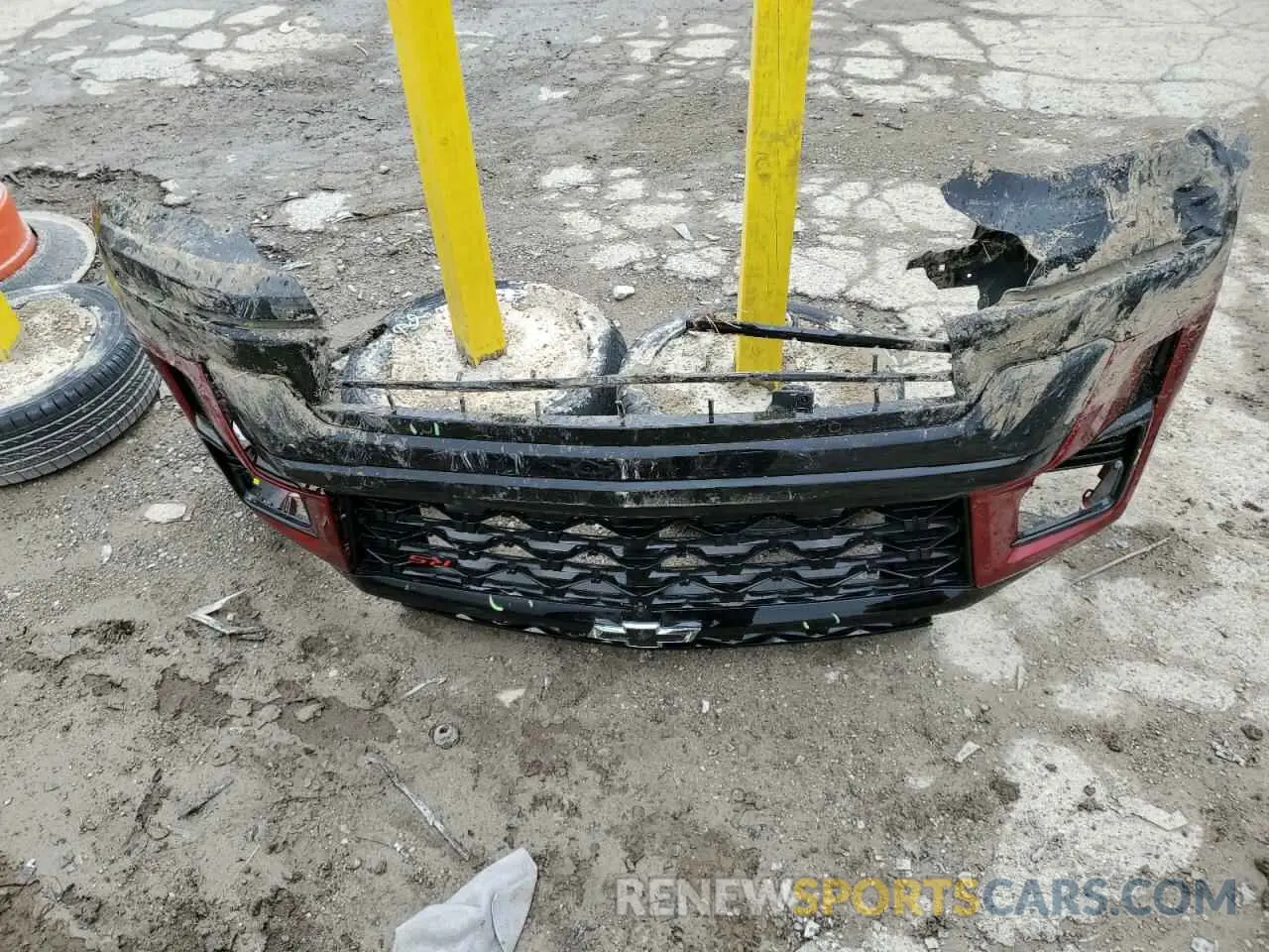 15 Photograph of a damaged car 1GNEVLKSXRJ163714 CHEVROLET TRAVERSE 2024
