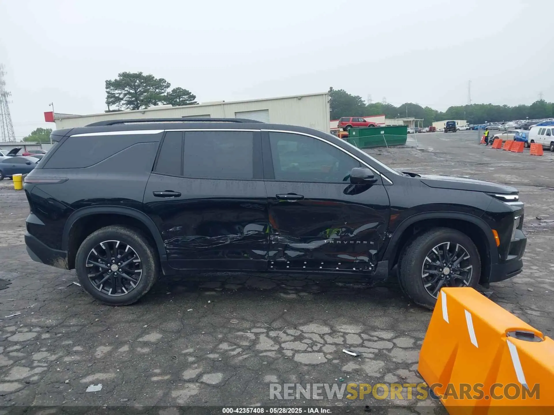 13 Фотография поврежденного автомобиля 1GNERGRS2SJ113722 CHEVROLET TRAVERSE 2025
