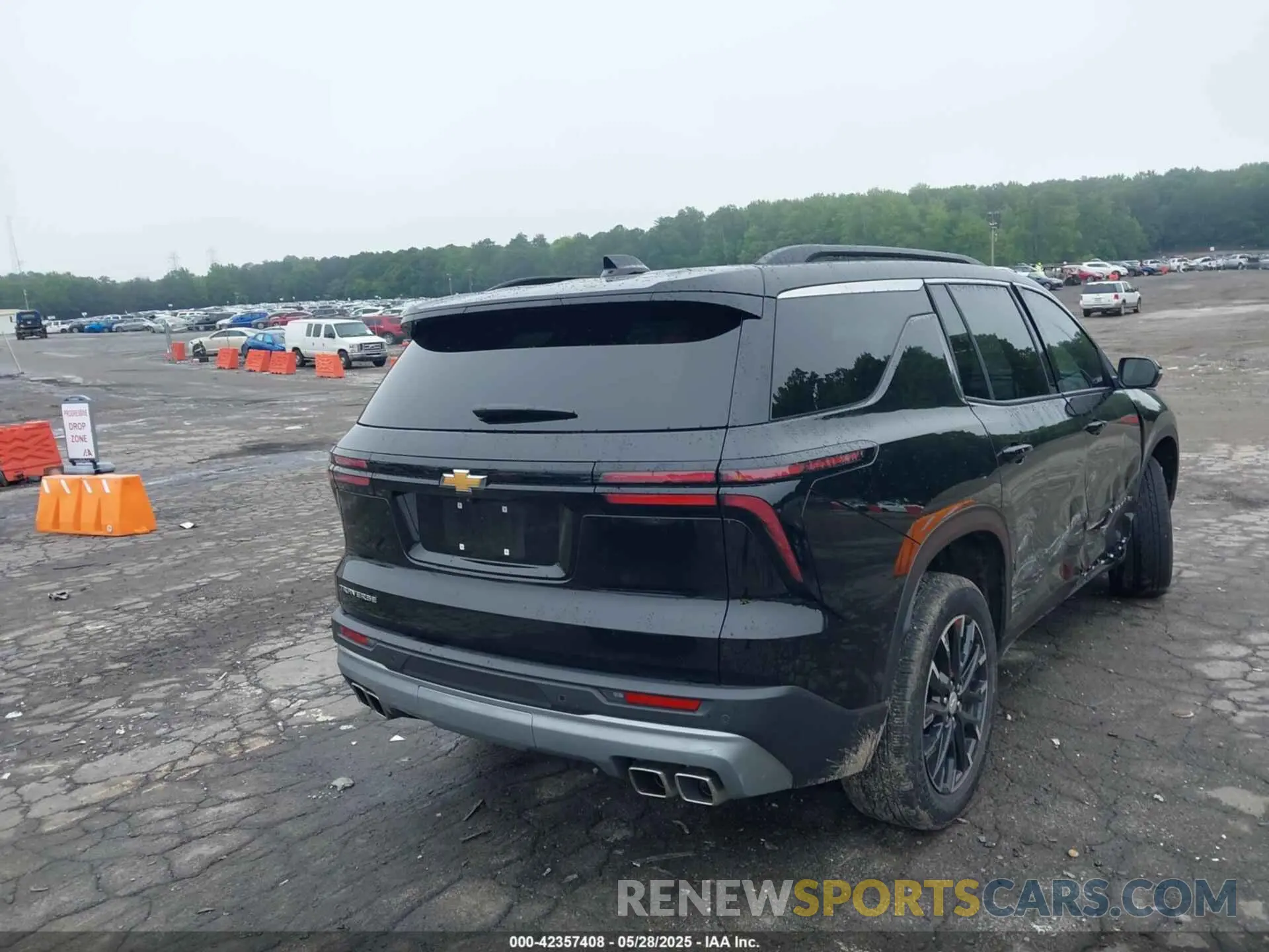 4 Фотография поврежденного автомобиля 1GNERGRS2SJ113722 CHEVROLET TRAVERSE 2025