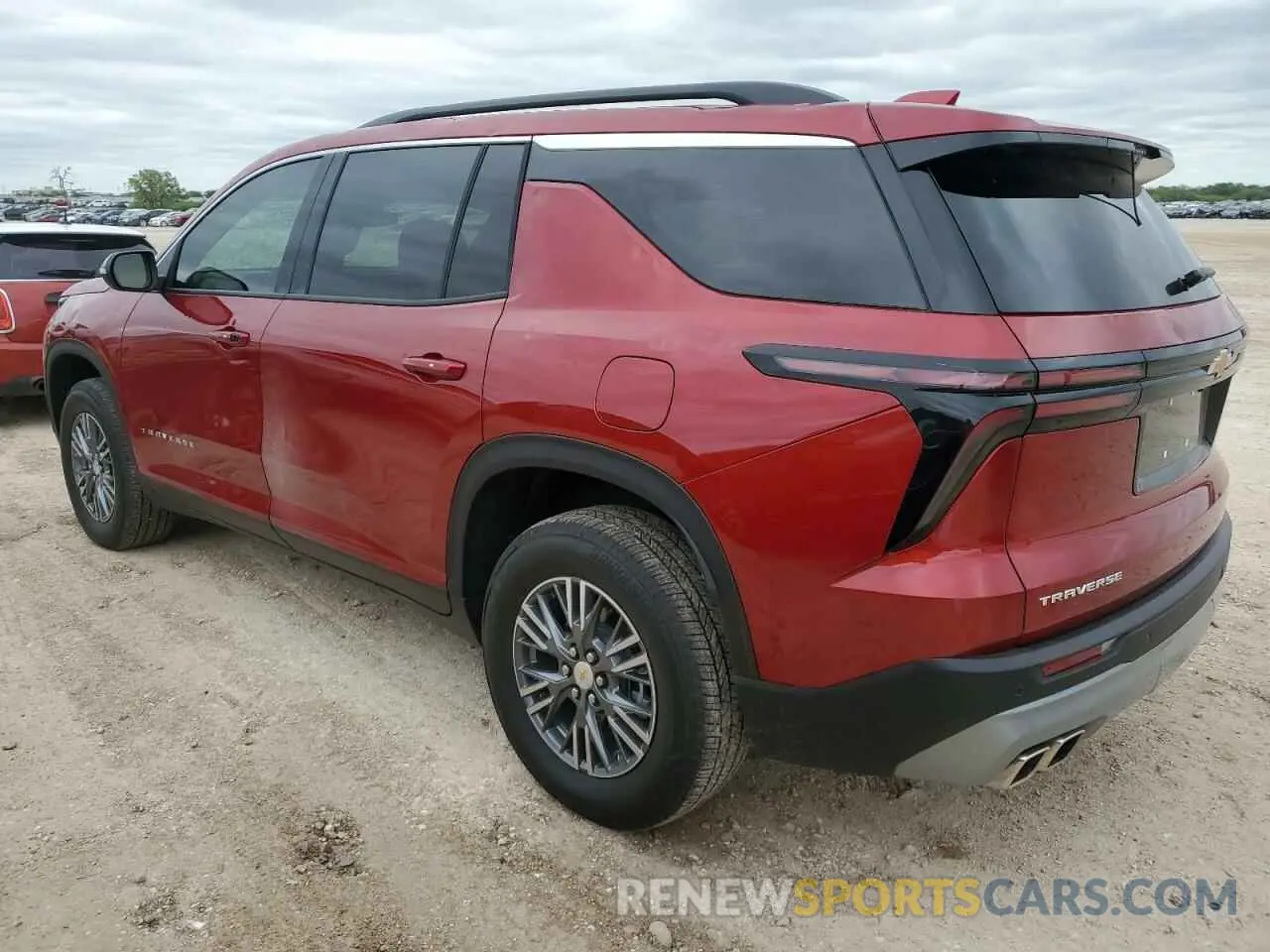 2 Фотография поврежденного автомобиля 1GNERGRS8SJ186321 CHEVROLET TRAVERSE 2025