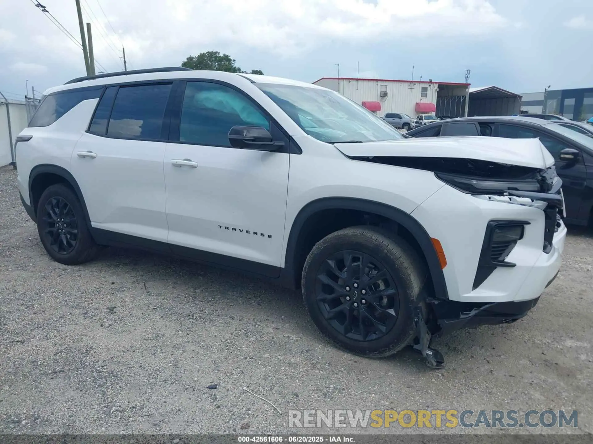 1 Photograph of a damaged car 1GNERGRS8SJ211623 CHEVROLET TRAVERSE 2025