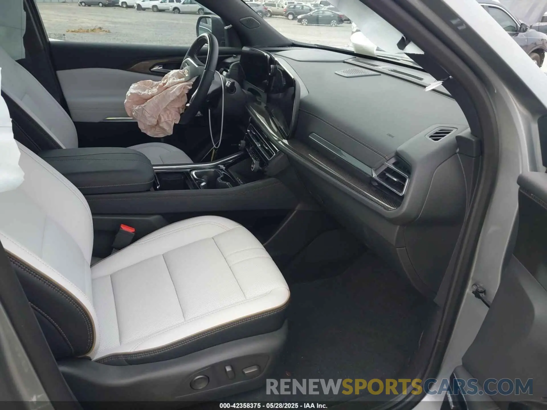 5 Фотография поврежденного автомобиля 1GNERKRS8SJ189335 CHEVROLET TRAVERSE 2025