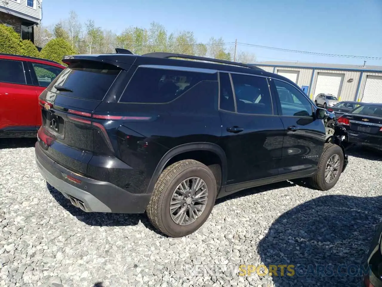 3 Фотография поврежденного автомобиля 1GNEVGRS3SJ215882 CHEVROLET TRAVERSE 2025