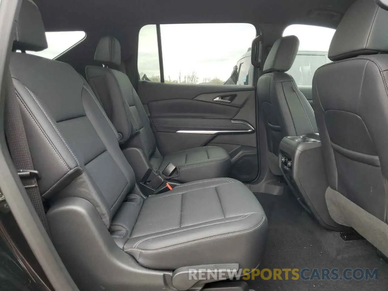 11 Фотография поврежденного автомобиля 1GNEVGRS6SJ141387 CHEVROLET TRAVERSE 2025