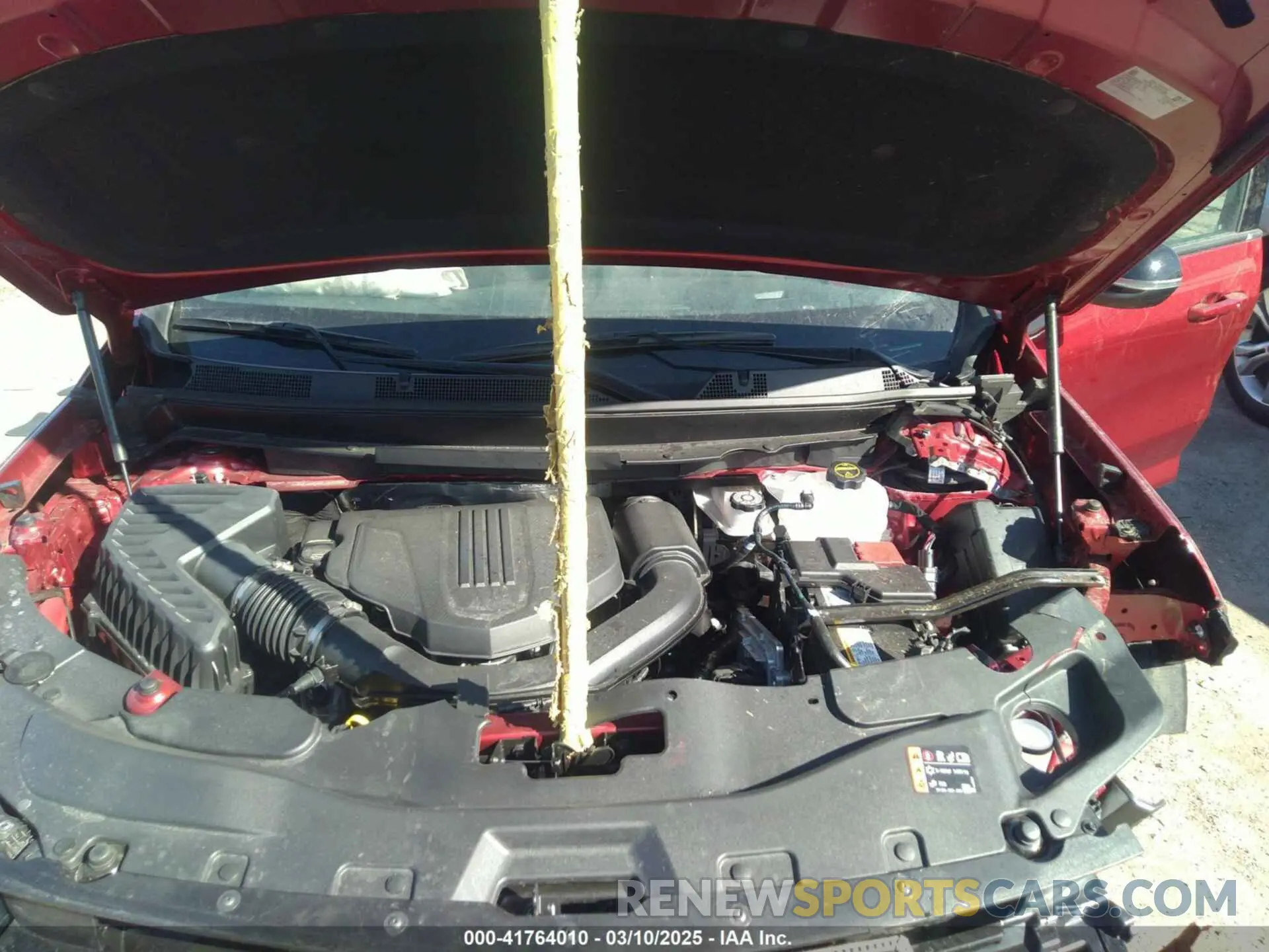 10 Photograph of a damaged car 1GNEVGRS8SJ157218 CHEVROLET TRAVERSE 2025