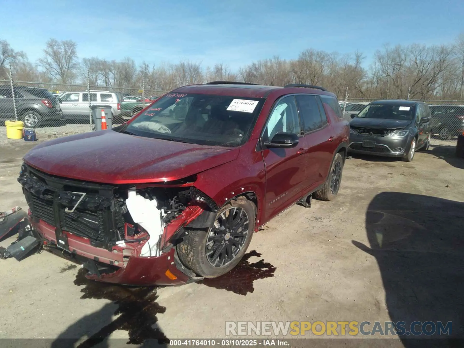 2 Photograph of a damaged car 1GNEVGRS8SJ157218 CHEVROLET TRAVERSE 2025