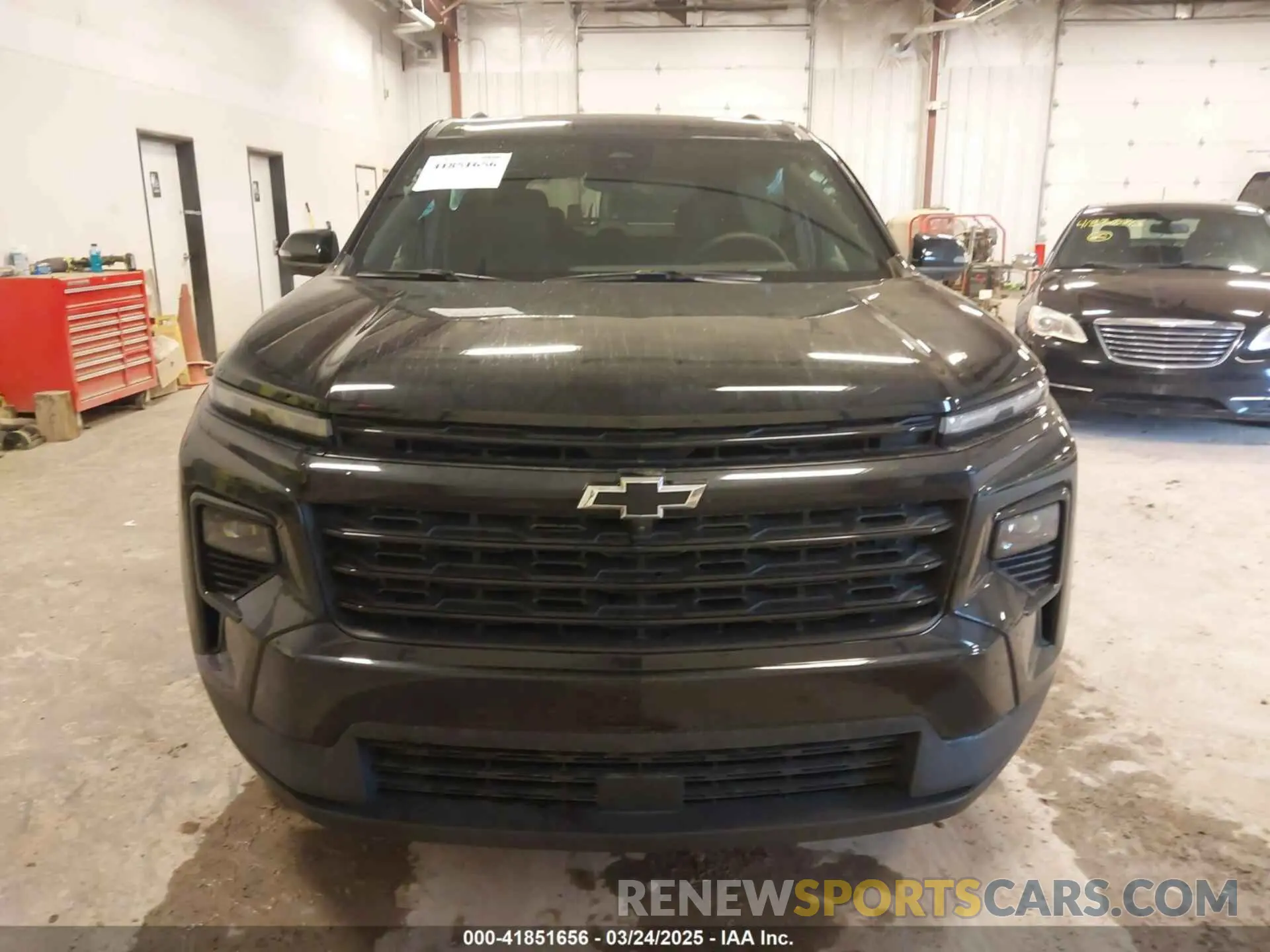 12 Фотография поврежденного автомобиля 1GNEVGRSXSJ157348 CHEVROLET TRAVERSE 2025