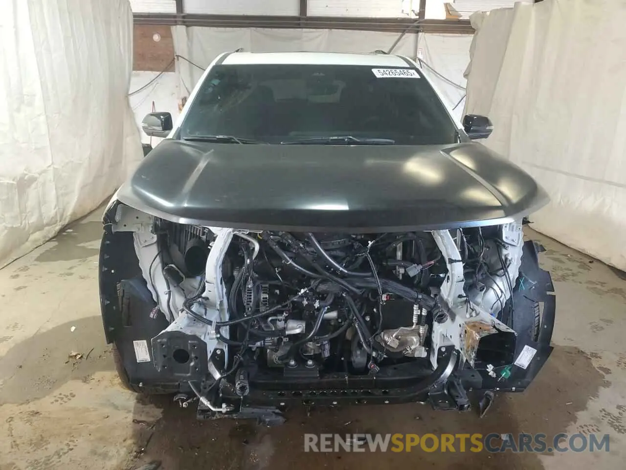 5 Photograph of a damaged car 1GNEVKRS5SJ127953 CHEVROLET TRAVERSE 2025