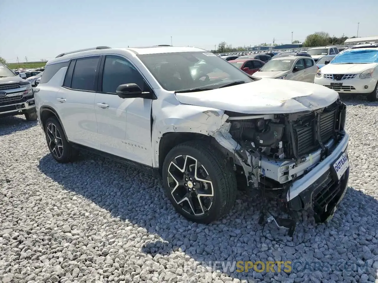 4 Фотография поврежденного автомобиля 1GNEVKRS5SJ155302 CHEVROLET TRAVERSE 2025
