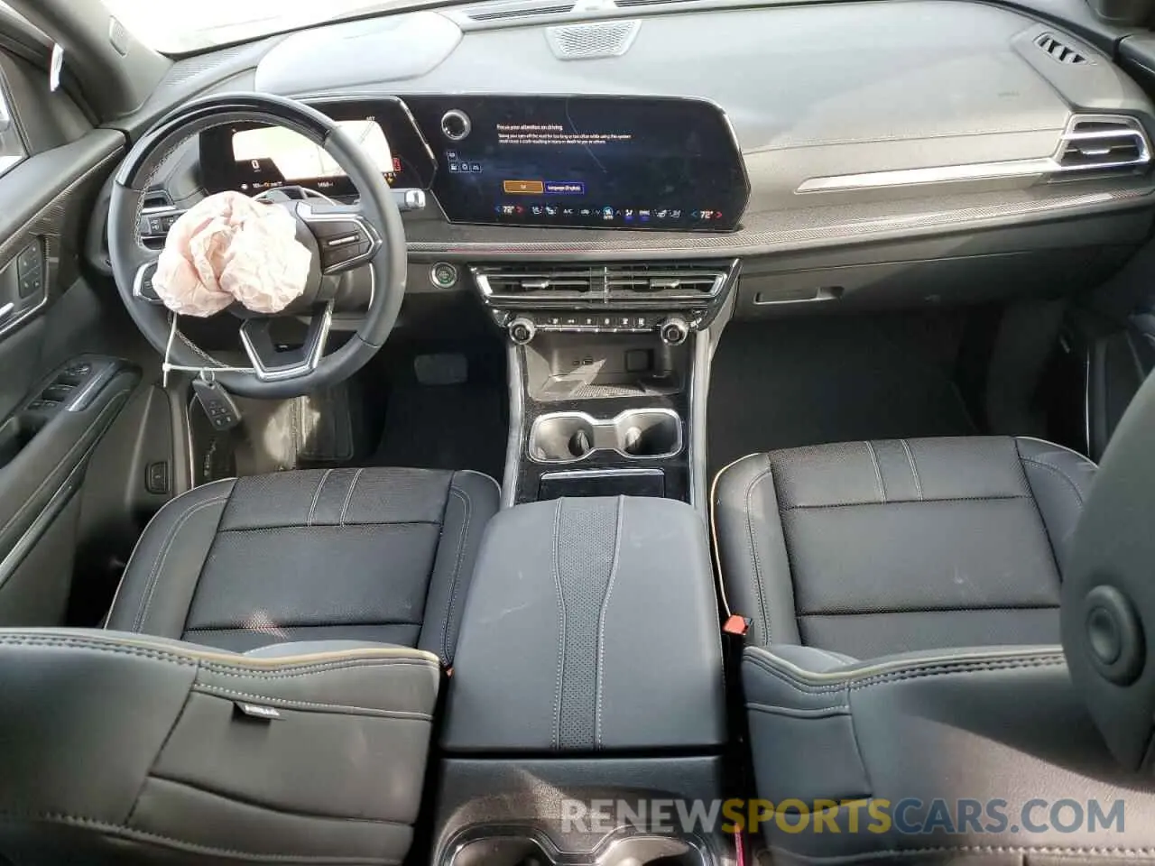 8 Фотография поврежденного автомобиля 1GNEVKRS5SJ155302 CHEVROLET TRAVERSE 2025