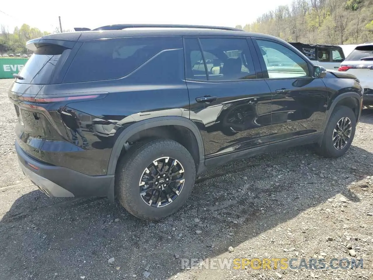 3 Фотография поврежденного автомобиля 1GNEVJRS6SJ155478 CHEVROLET TRAVERSE Z 2025