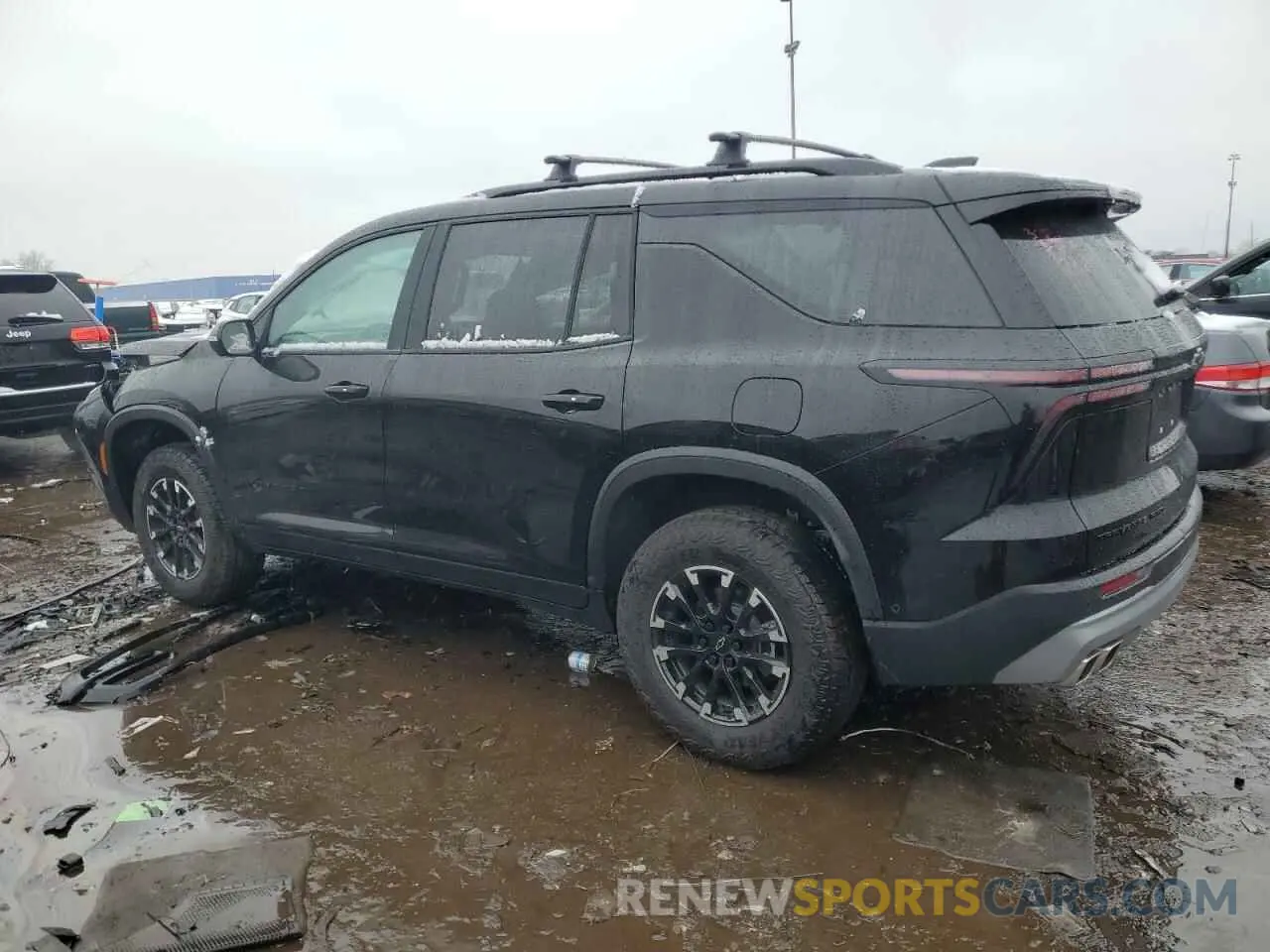 2 Фотография поврежденного автомобиля 1GNEVJRS9SJ180634 CHEVROLET TRAVERSE Z 2025