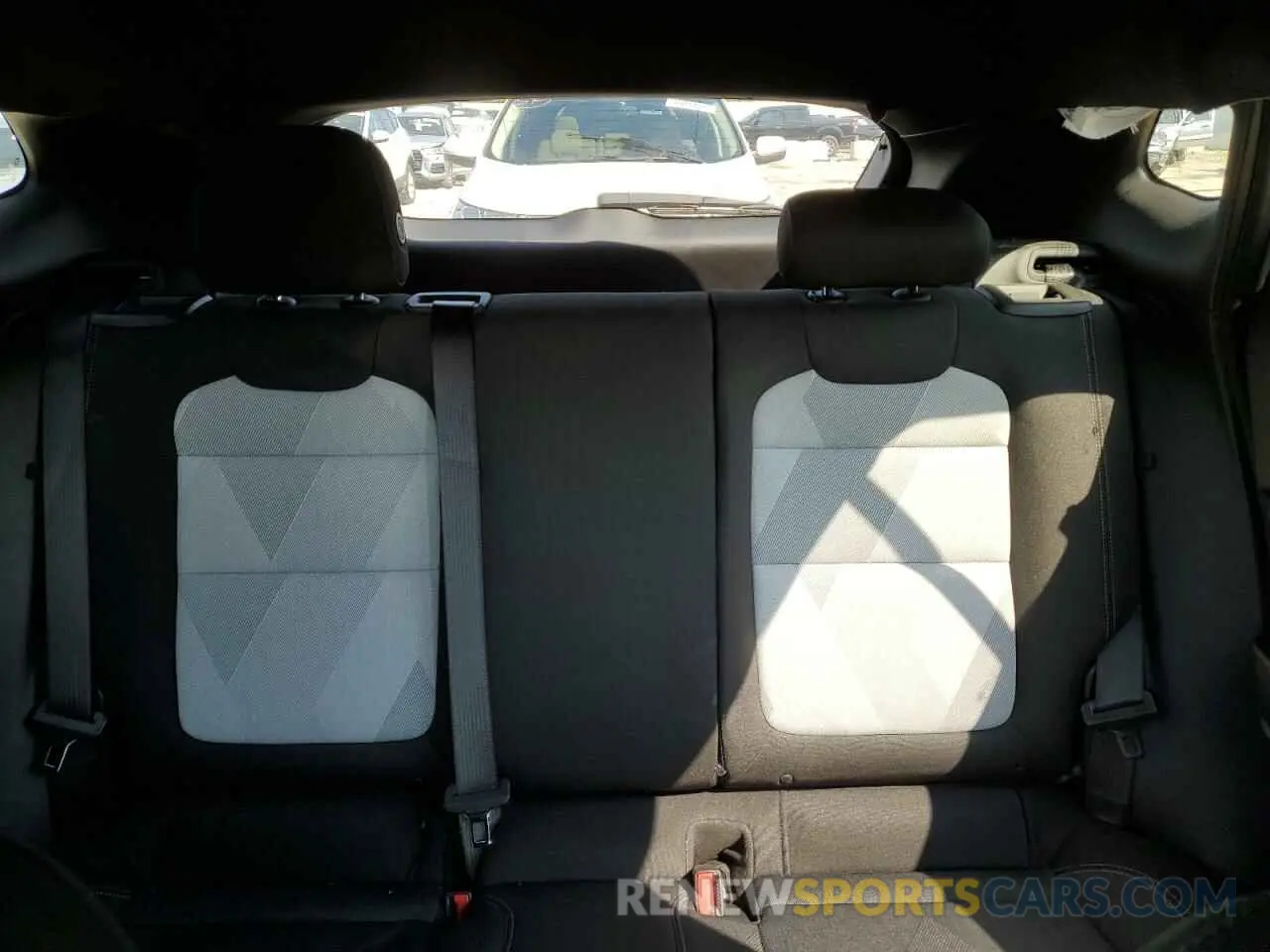 10 Photograph of a damaged car KL77LGE20RC026003 CHEVROLET TRAX 1RS 2024