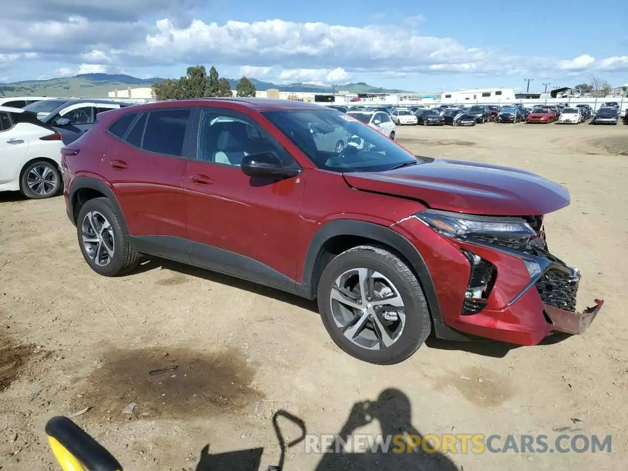 4 Photograph of a damaged car KL77LGE20RC245284 CHEVROLET TRAX 1RS 2024