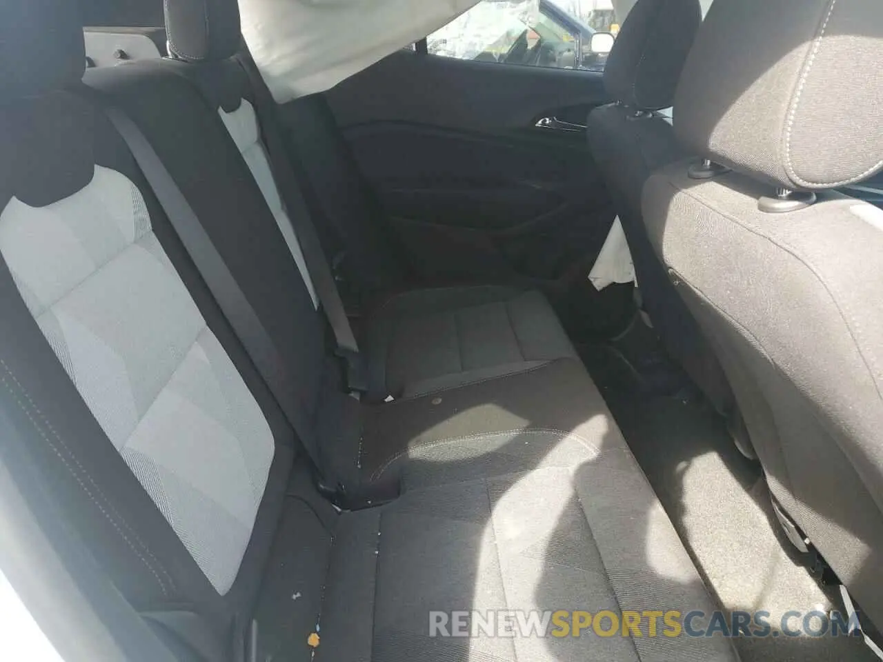 10 Фотография поврежденного автомобиля KL77LGE21RC092883 CHEVROLET TRAX 1RS 2024