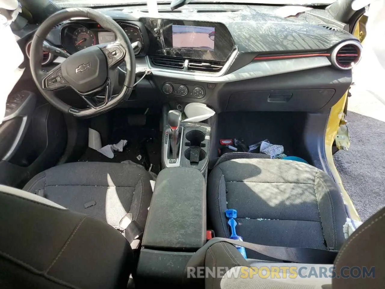 8 Фотография поврежденного автомобиля KL77LGE21RC138440 CHEVROLET TRAX 1RS 2024