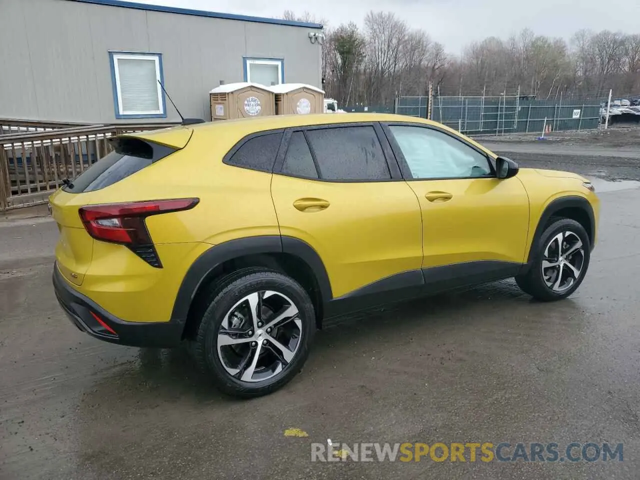3 Фотография поврежденного автомобиля KL77LGE22RC035740 CHEVROLET TRAX 1RS 2024