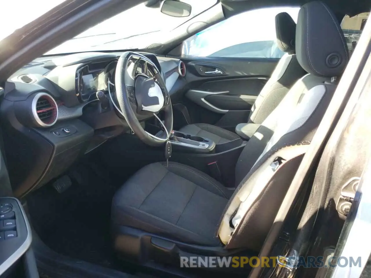 7 Photograph of a damaged car KL77LGE24RC020463 CHEVROLET TRAX 1RS 2024